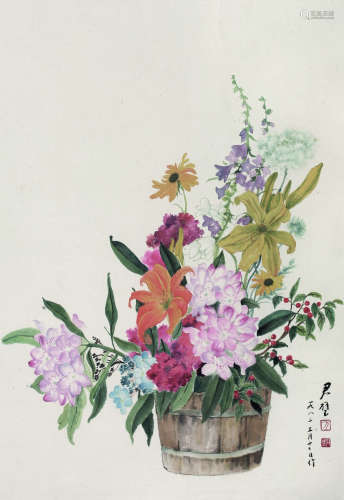 方君璧（1898～1986） 1982年作   瓶花 镜心 纸本设色