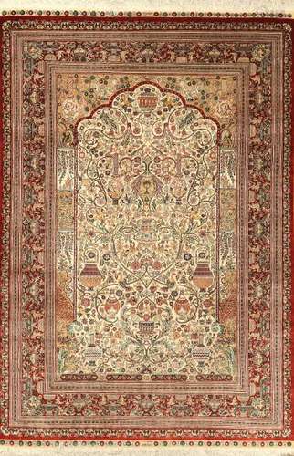 Fine Chinese Silk Hereke Rug,