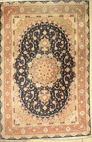 Fine Tabriz 'Part-Silk' Carpet,