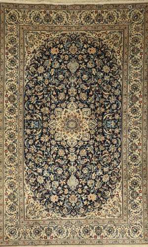 Nain 'Part-Silk' Carpet,