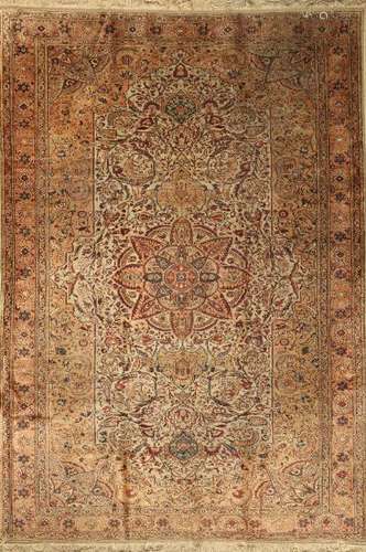 Kaisery-Flosh Carpet,