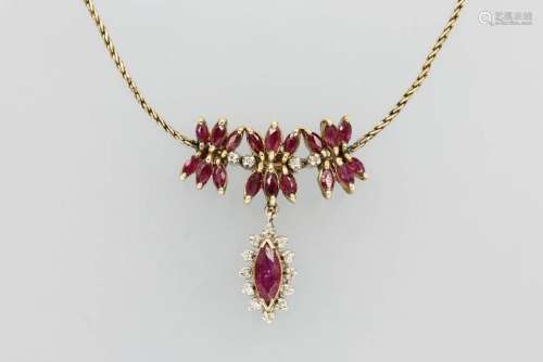 14 kt gold necklace with rubies and diamonds