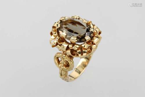 14 kt gold ring with smoky quartz