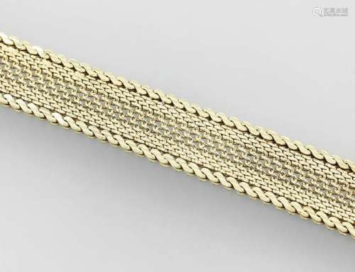 14 kt gold bracelet