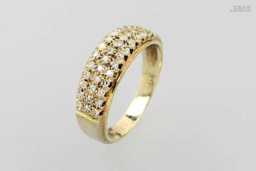 14 kt gold ring with diamonds