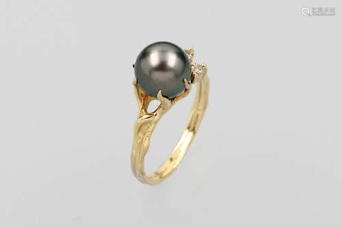 18 kt gold ring with cultured tahitian pearl and