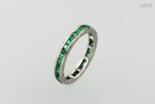 18 kt gold memoryring with emeralds