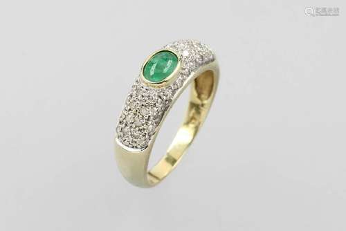 14 kt gold ring with emerald and diamonds