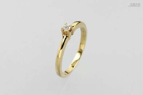 14 kt gold ring with brilliant