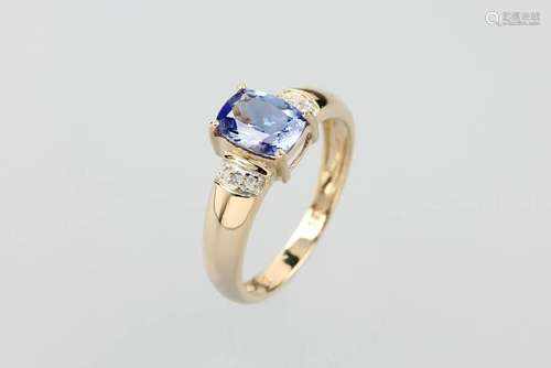 14 kt gold ring with tanzanite and diamonds