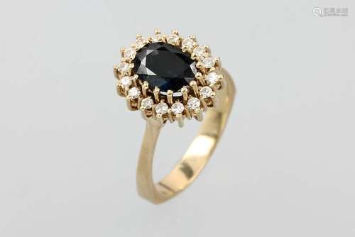 14 kt gold ring with sapphire and diamonds