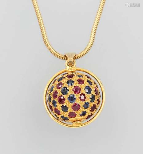 14 kt gold pendant with coloured stones