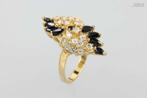 18 kt gold marquise ring with diamonds and sapphires