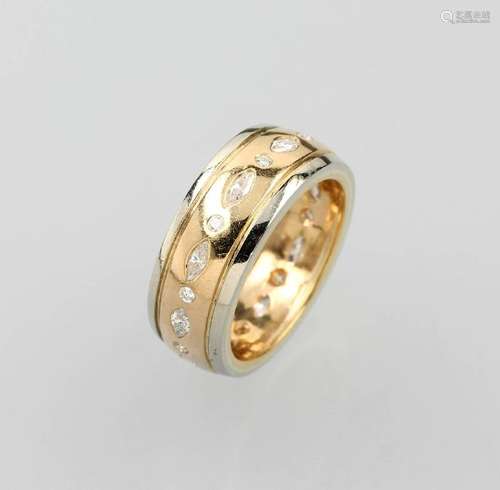 18 kt gold memoryring with diamonds