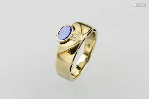 14 kt gold ring with lapis lazuli and brilliant
