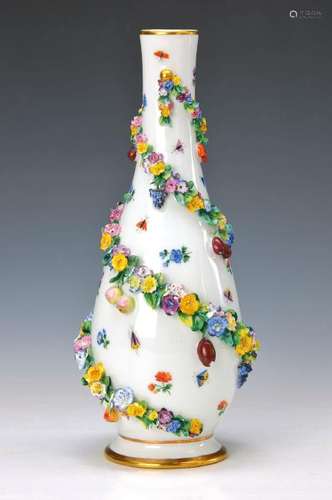 lidded vase/bottle