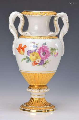 double handle vase