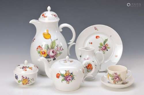 coffee- and tea set