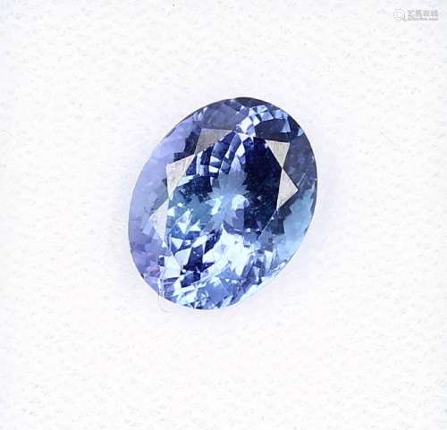 Loose oval bevelled tanzanite