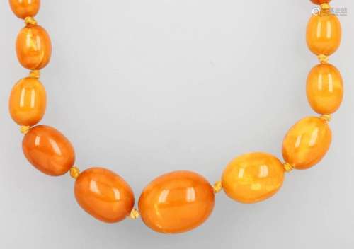 Necklace made of amber, german approx. 1930