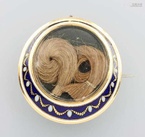 8 kt gold brooch with hairinlay and enamel