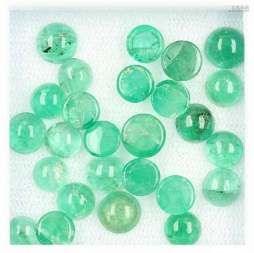 Lot loose emeralds