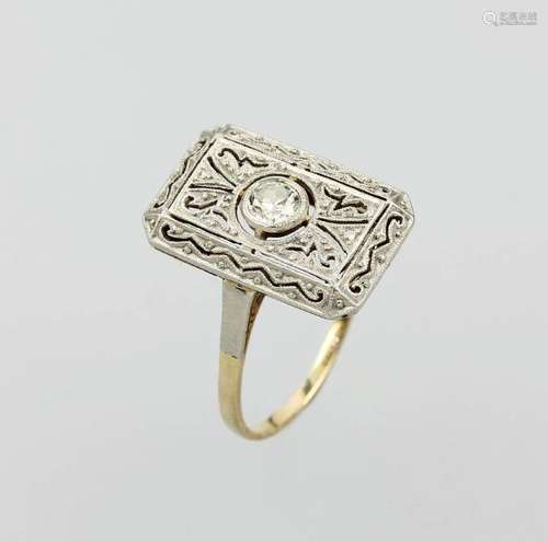 Art-Deco-ring with diamond