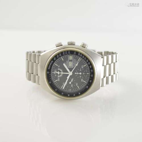 OMEGA self winding chronograph Speedmaster