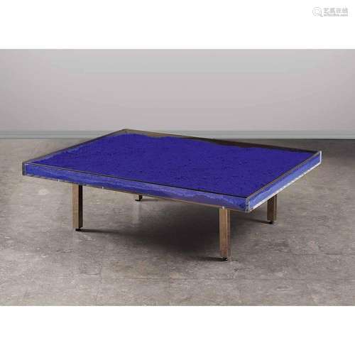 YVES KLEIN (1928-1962) TABLE BLEU KLEIN™