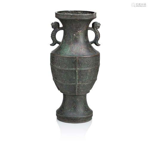 Qing Dynasty A bronze baluster vase