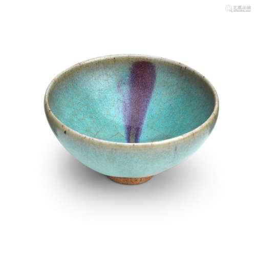 Jin/Yuan dynasty A Jun-type purple-splashed bowl