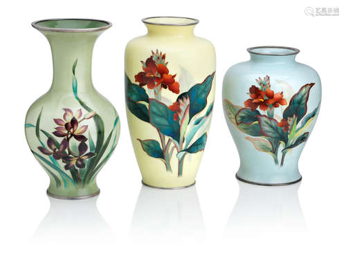 By the Ando Jubei Company, Taisho/Showa, 20th century Three cloisonné enamel vases