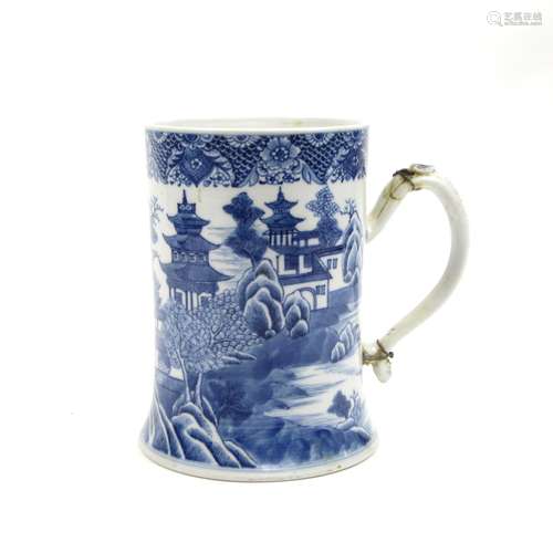 18th century A blue and white tankard