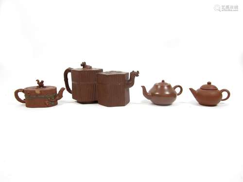 Qing Dynasty and later A collection of yixing tea pots