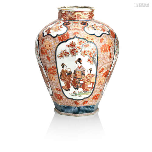 Meiji era, 19th century A large Imari temple jar