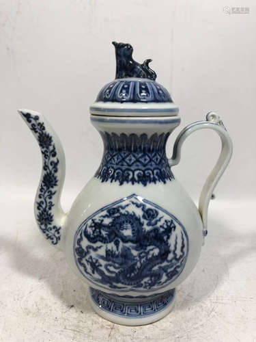 A BLUE&WHITE DRAGON EWER