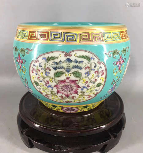 A QIANLONG MARK FAMILLE-ROSE JAR