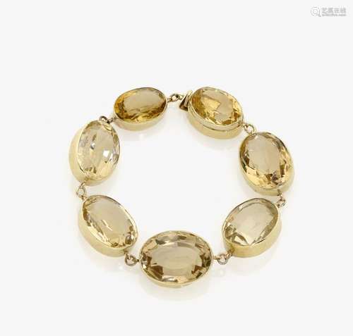 A GOLD BRACELET SET WITH CITRINES USA, 1940s