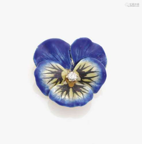 AN ENAMEL AND DIAMOND SET BROOCH IN THE FORM OF A PANSY USA, Art Nouveau, circa 1900
