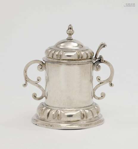 A MUSTARD POT Cologne, 1st half of the 18th century
