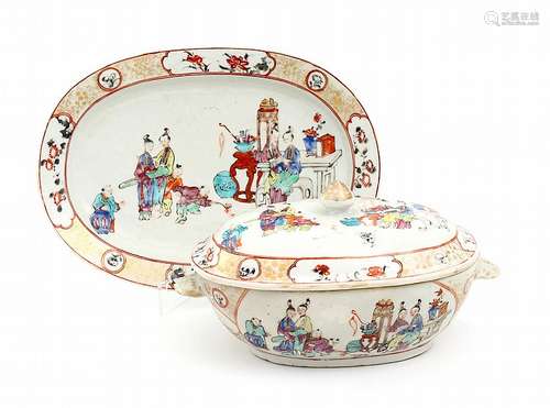 OVAL TUREEN WITH A PLATTER