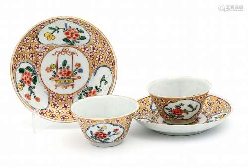 PAIR OF BOWLS, SAUCERS