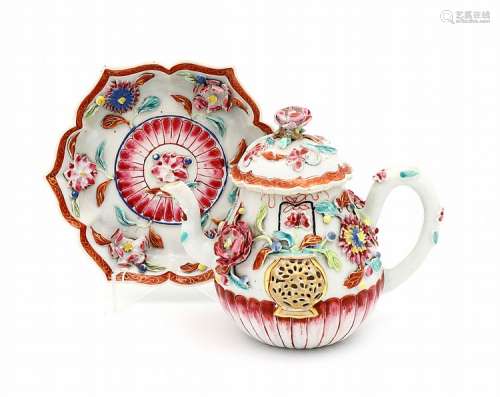 TEAPOT WITH A SAUCER