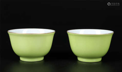 PAIR OF CHINESE PORCELAIN GREEN GLAZE CUPS