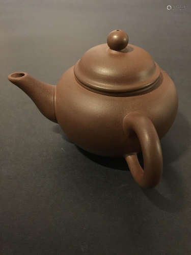 Chinese Yixing Zi Sha Tea Pot