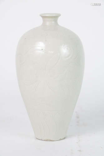 Chinese White Glazed Ding Ware Vase