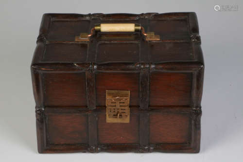 Chinese Small Wood Box