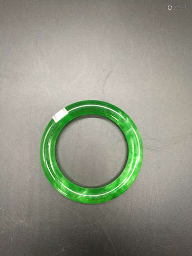 Chinese Jadeite Bangle