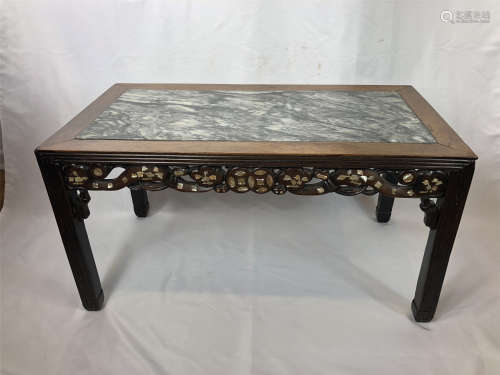 CHINESE MOTHER OF PEARL AND MARBLE PLAQUE INLAID ROSEWOOD LOW TABLE