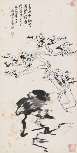 陆俨少（1909～1993） 1979年作 梅石图 镜片 水墨纸本